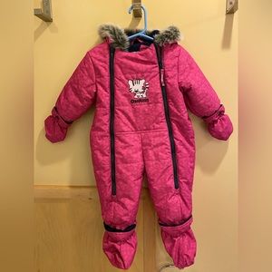 Girls Osh Kosh 6-9M One Piece Snowsuit